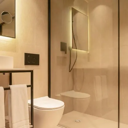 Otel The Valentia Corretgeria 4*