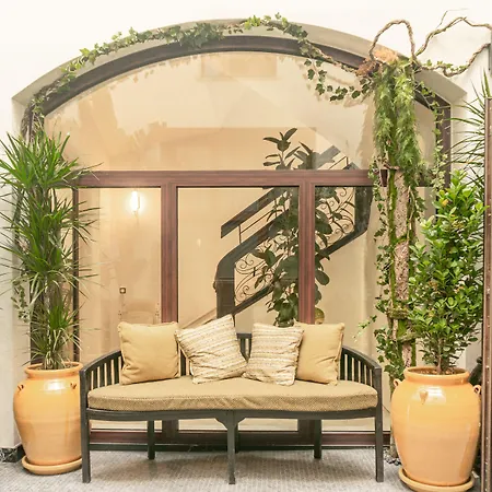 The Valentia Corretgeria 4*