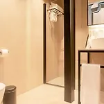 ホテル The Valentia Corretgeria 4*