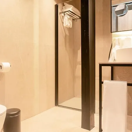 Hotell The Valentia Corretgeria